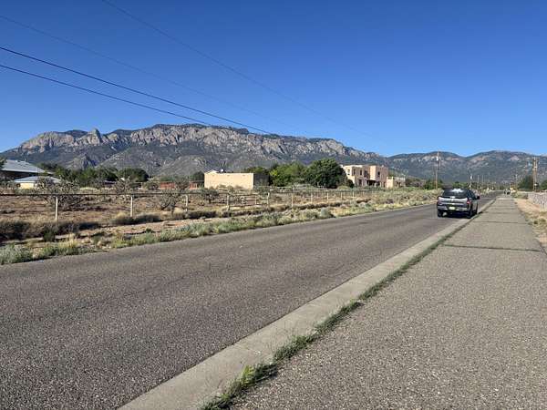 0.89 Acres of Residential Land for Sale in Albuquerque, New Mexico