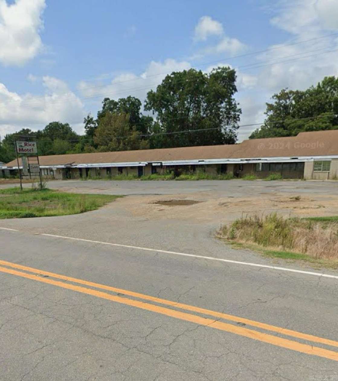 2.37 Acres of Commercial Land for Sale in Gillett, Arkansas