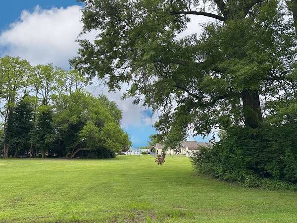 0.79 Acres of Residential Land for Sale in Flora, Illinois