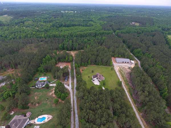 15 Acres of Land for Sale in Fountain Inn, South Carolina