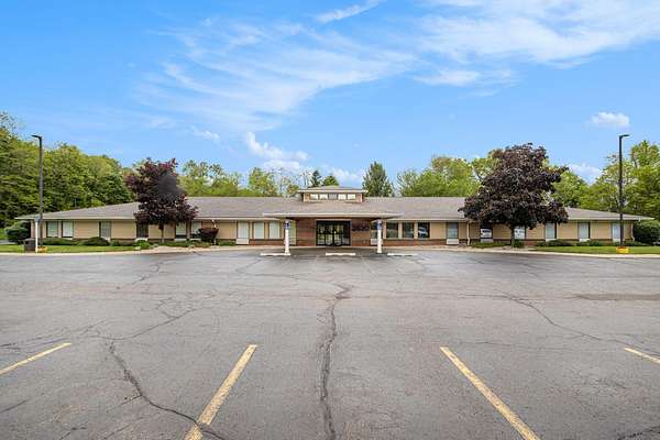 3 Acres of Improved Commercial Land for Sale in Battle Creek, Michigan