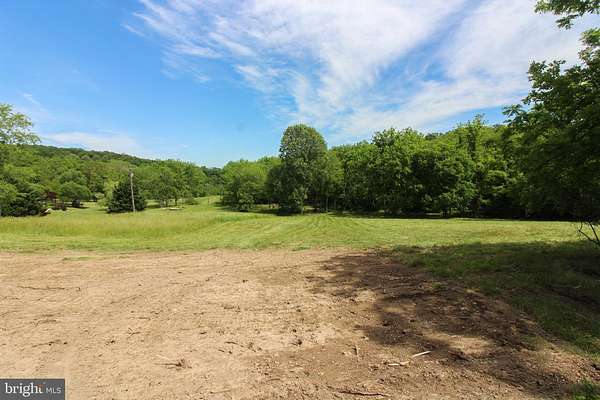 4 Acres of Residential Land for Sale in Mount Jackson, Virginia