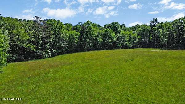 16.3 Acres of Land for Sale in Jamestown, Tennessee