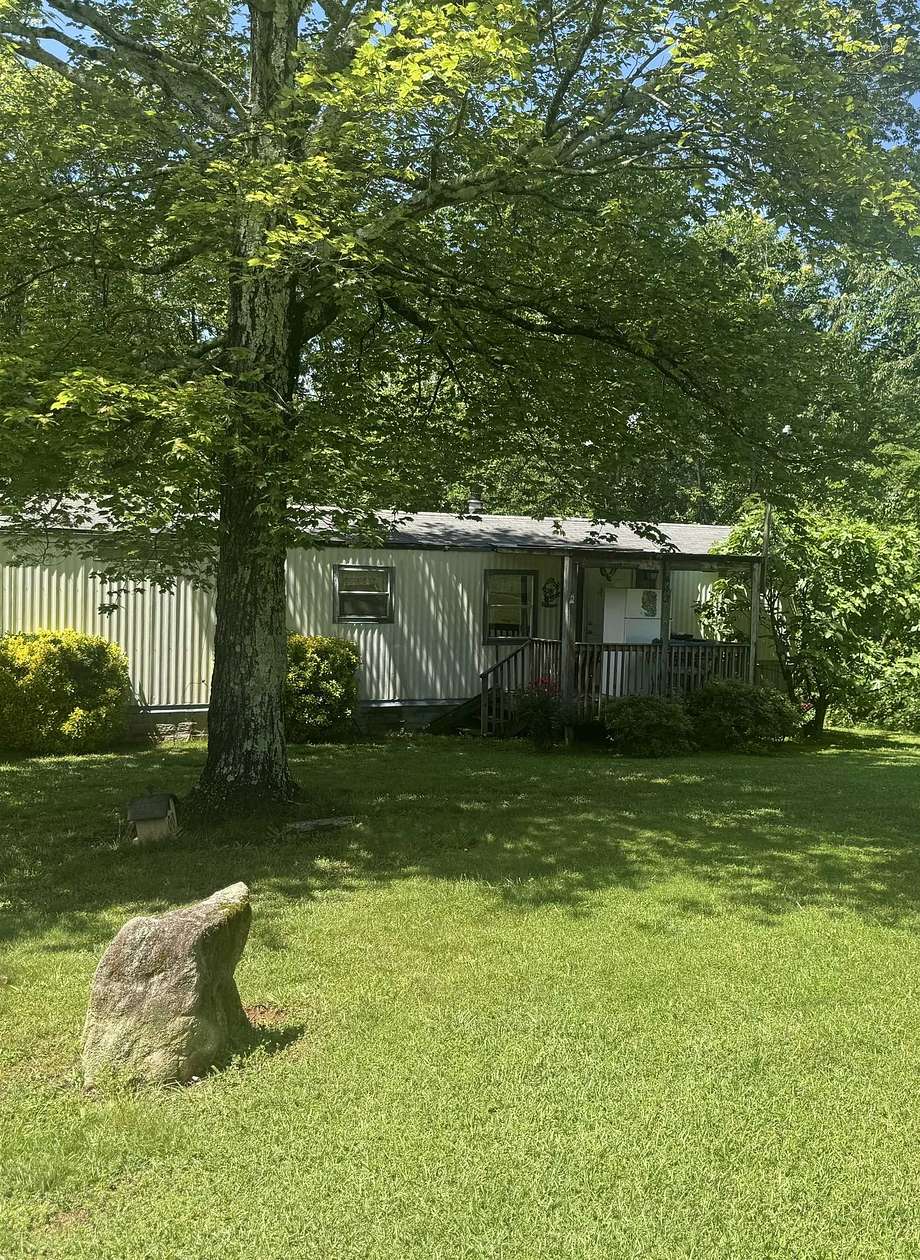 10 Acres of Land with Home for Sale in Blacksburg, South Carolina