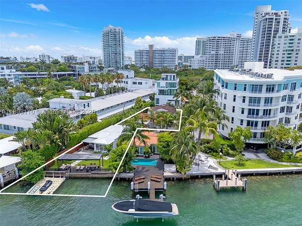 0.24 Acres of Land for Sale in Miami Beach, Florida