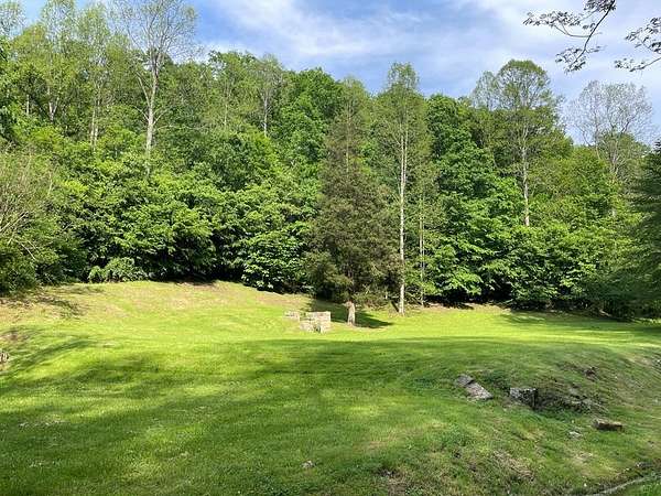 30 Acres of Recreational Land for Sale in Inez, Kentucky