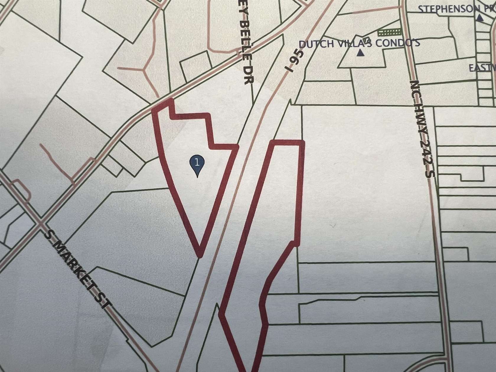27 Acres of Commercial Land for Sale in Benson, North Carolina
