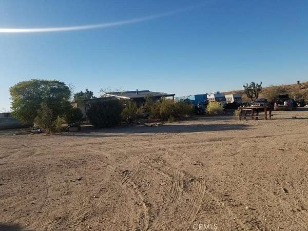 3.5 Acres of Land with Home for Sale in Llano, California