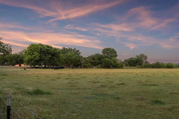 2 Acres of Residential Land for Sale in Pilot Point, Texas