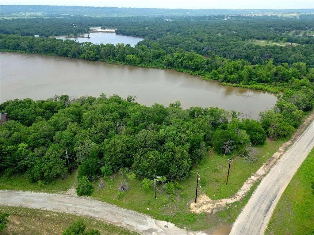 0.5 Acres of Residential Land for Sale in Runaway Bay, Texas