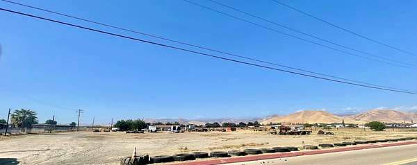 4.73 Acres of Mixed-Use Land for Sale in Woodlake, California