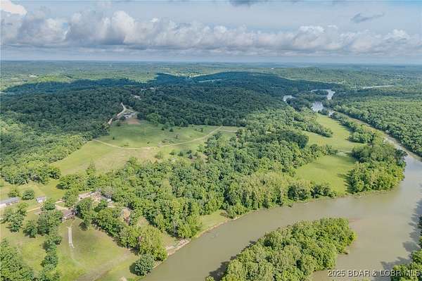 77 Acres of Land for Sale in Camdenton, Missouri