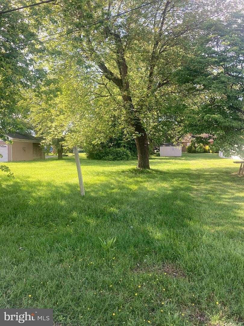 0.22 Acres of Commercial Land for Sale in Upper Chichester Township, Pennsylvania