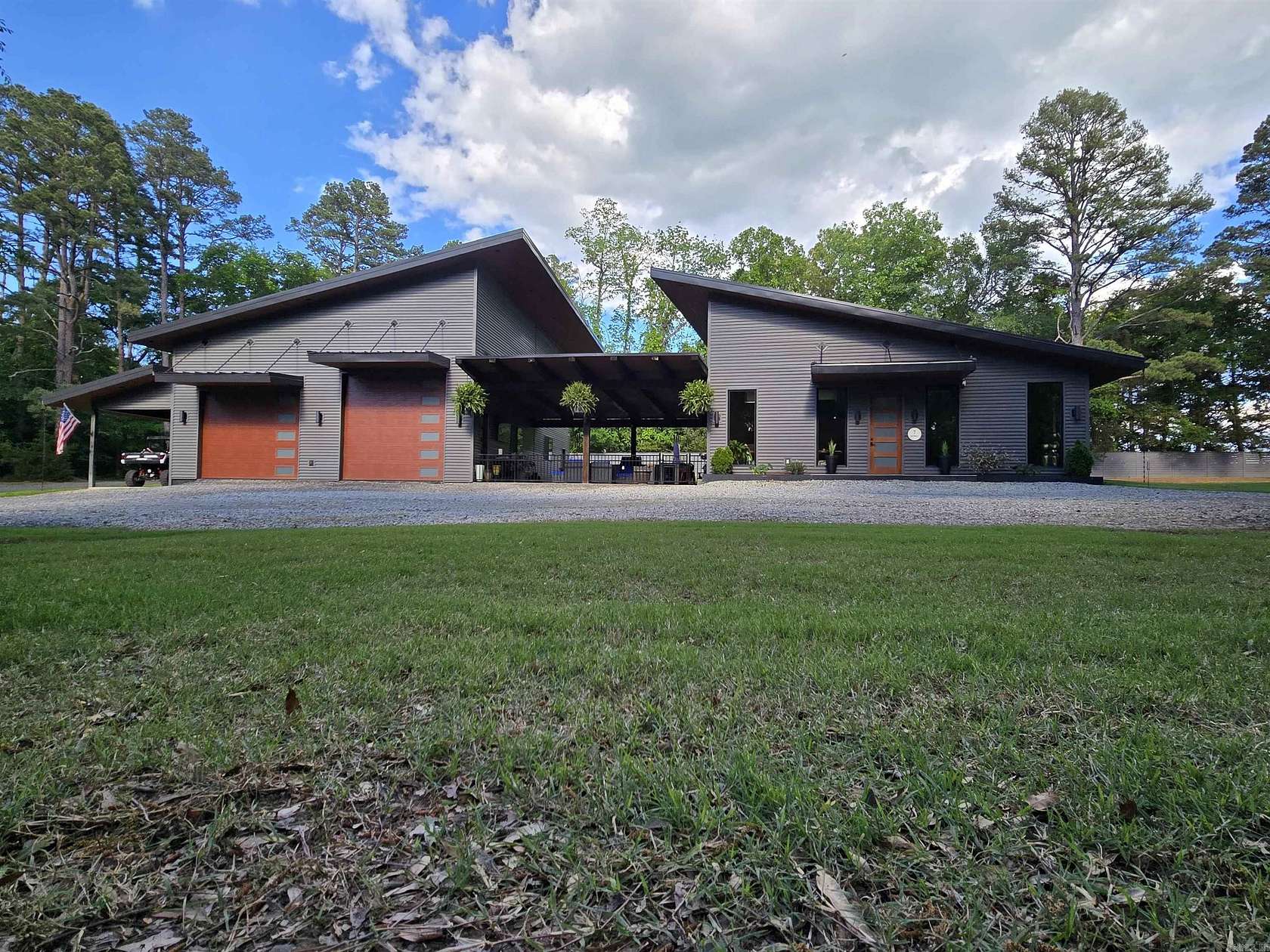 4 Acres of Residential Land with Home for Sale in Heber Springs, Arkansas