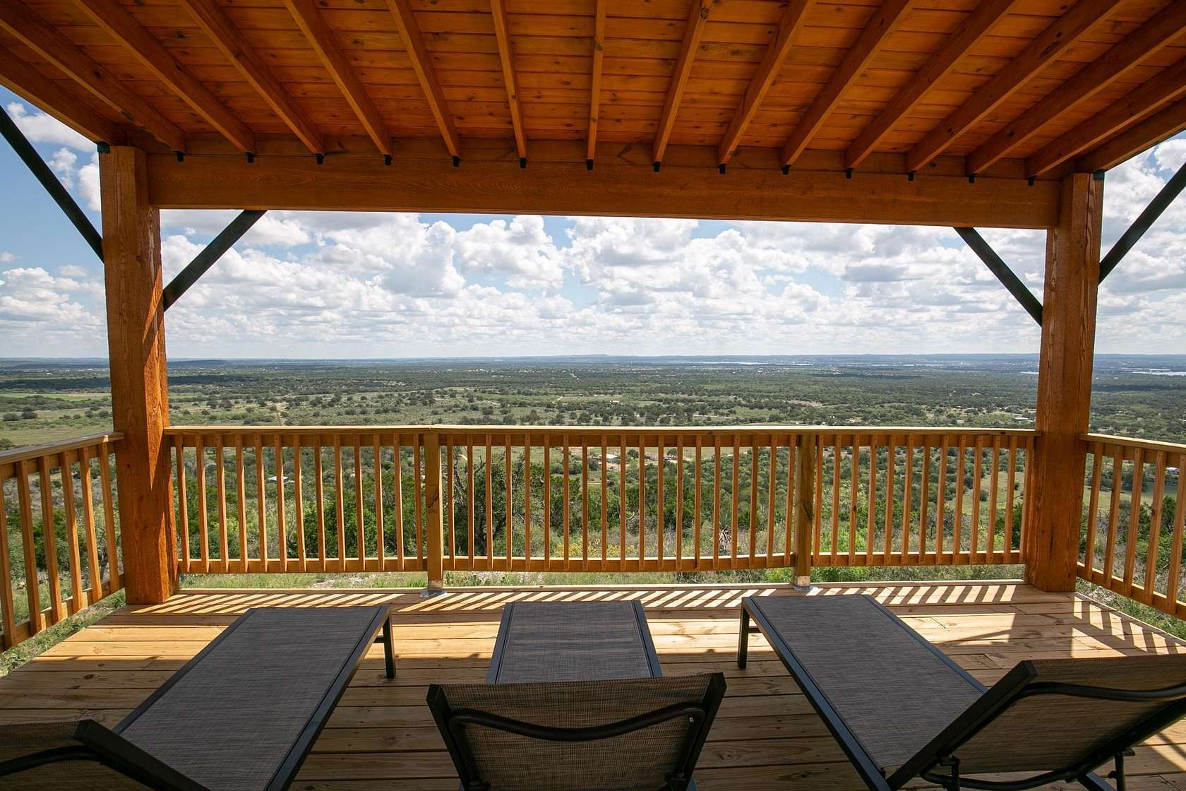 4 Acres of Residential Land for Sale in Kingsland, Texas