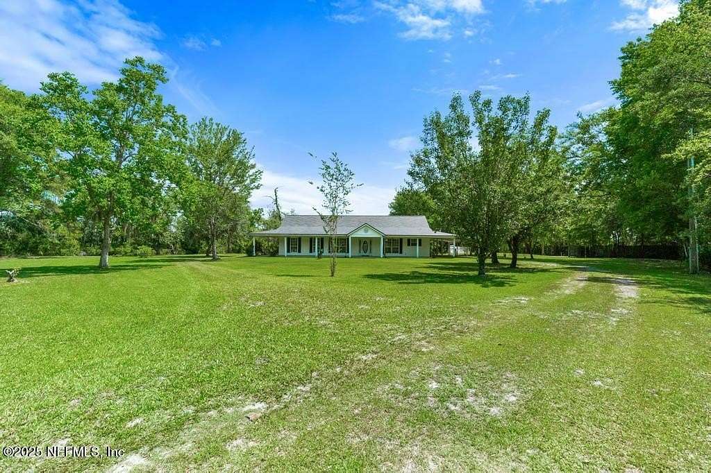 5.55 Acres of Residential Land with Home for Sale in Jacksonville, Florida