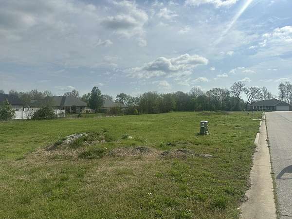 0.22 Acres of Residential Land for Sale in Bolivar, Missouri