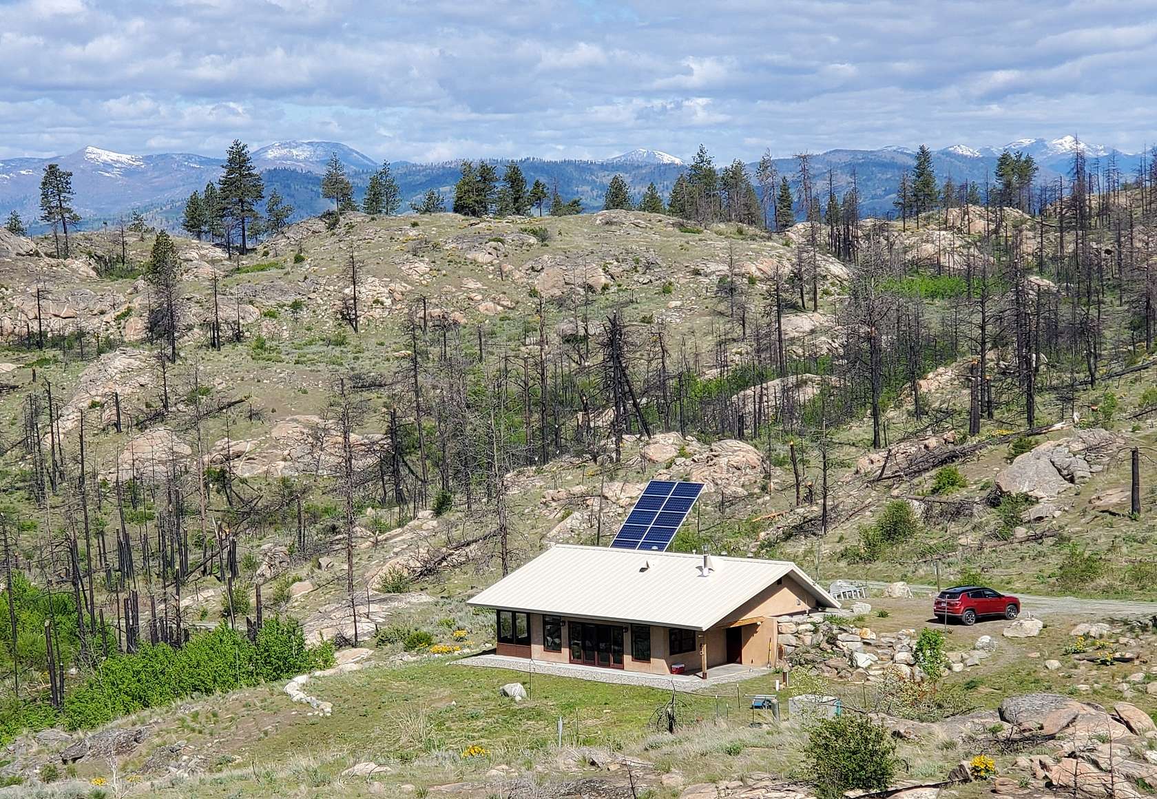 85 Acres of Land with Home for Sale in Okanogan, Washington