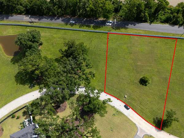 0.94 Acres of Residential Land for Sale in Thibodaux, Louisiana