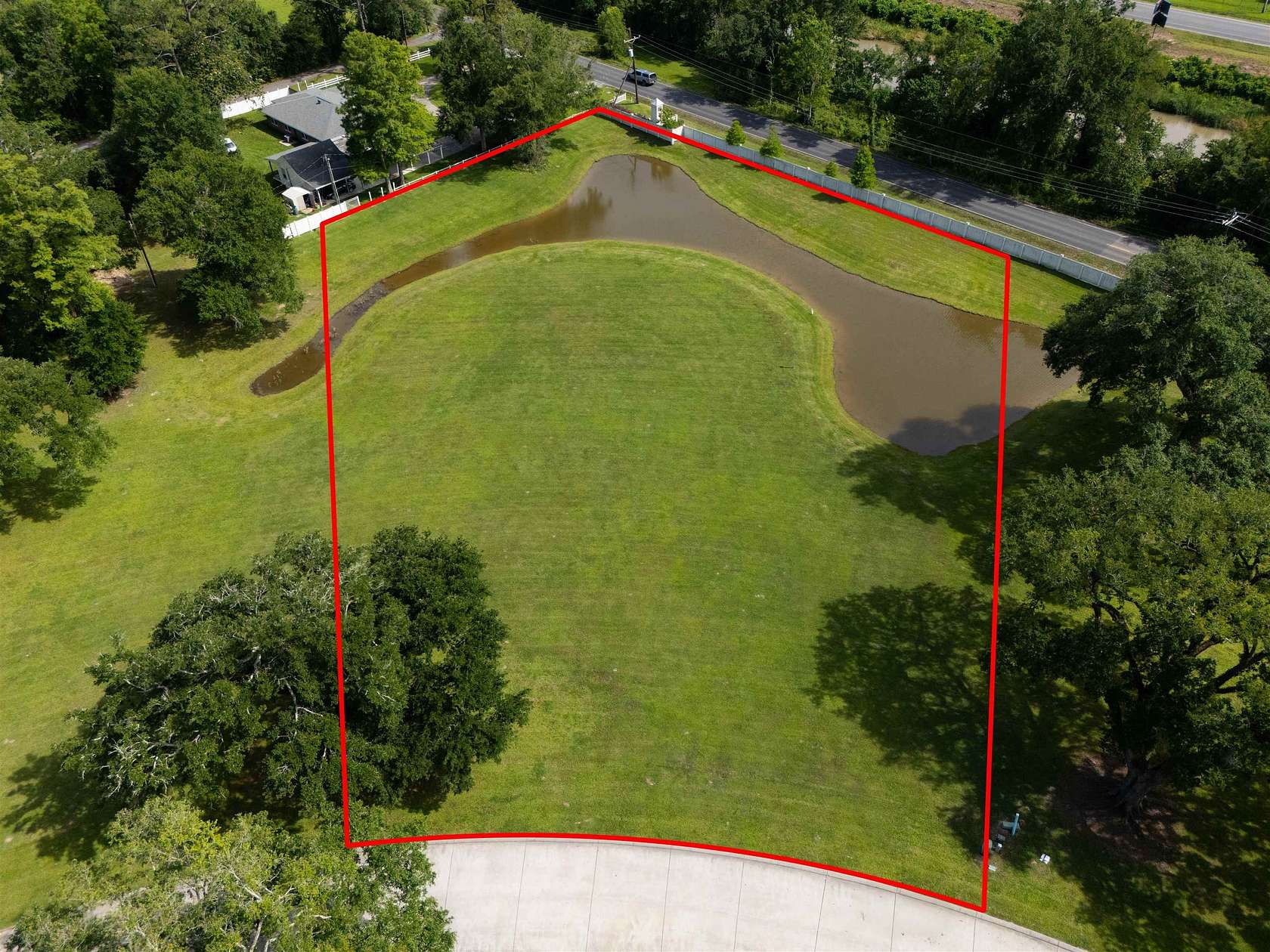 1.62 Acres of Residential Land for Sale in Thibodaux, Louisiana
