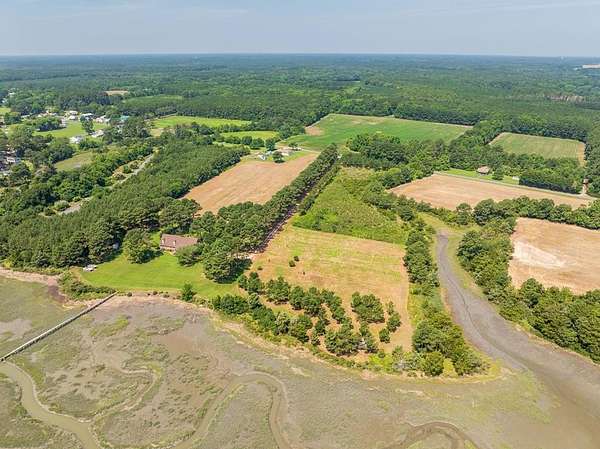 27.5 Acres of Agricultural & Residential Land for Sale in Wachapreague, Virginia