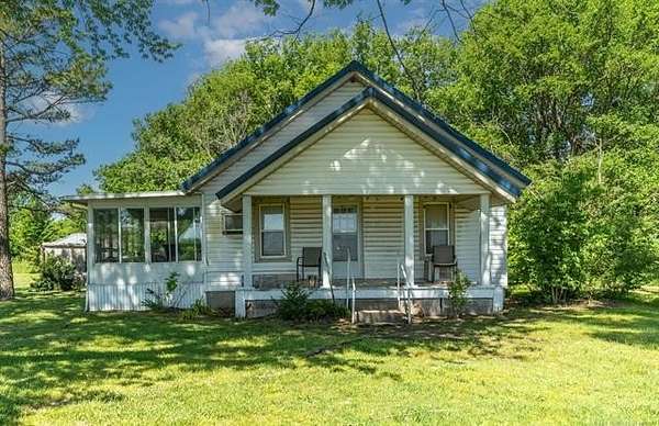 190 Acres of Land with Home for Sale in Vinita, Oklahoma
