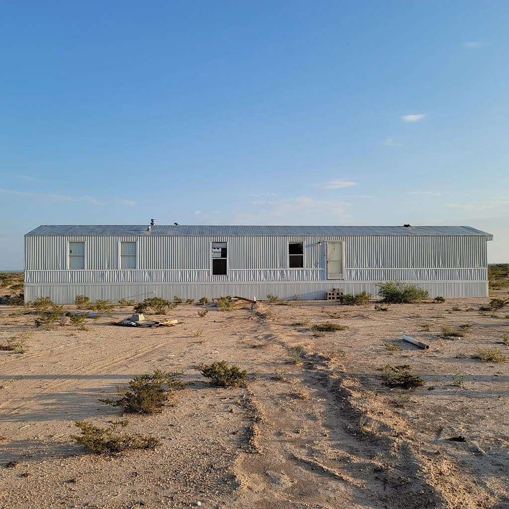 10 Acres of Residential Land with Home for Sale in Fort Stockton, Texas