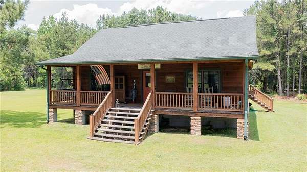 54.5 Acres of Land with Home for Sale in White Oak, Georgia