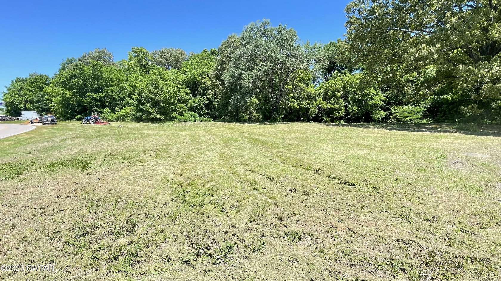 2 Acres of Commercial Land for Sale in Humboldt, Tennessee