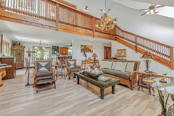 Great Room Balcony to 2nd Floor