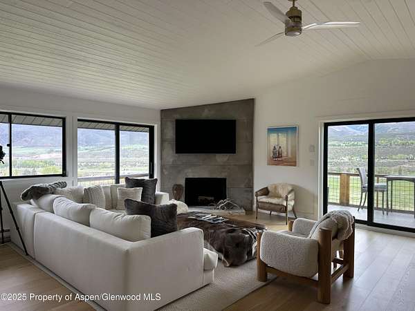 2.5 Acres of Residential Land with Home for Lease in Aspen, Colorado