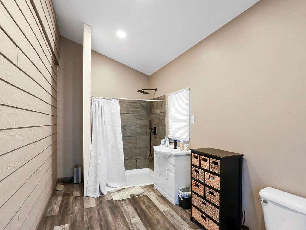 2.7 Acres of Residential Land with Home for Sale in Tunkhannock, Pennsylvania