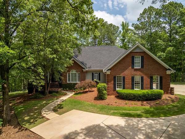 5.5 Acres of Residential Land with Home for Sale in Columbus, Georgia