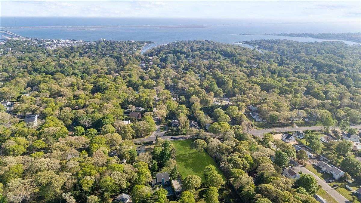 0.75 Acres of Residential Land for Sale in Hampton Bays, New York
