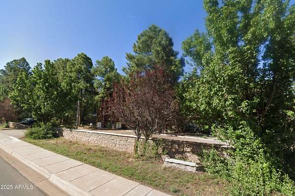 0.02 Acres of Residential Land for Sale in Pinetop, Arizona