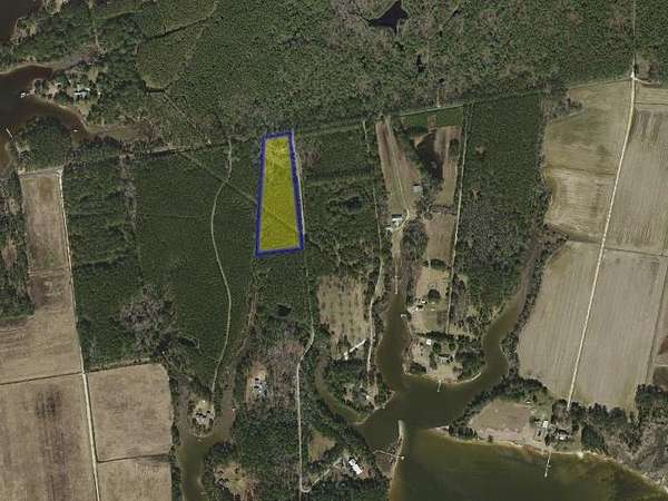 4.64 Acres of Land for Sale in Hacksneck, Virginia