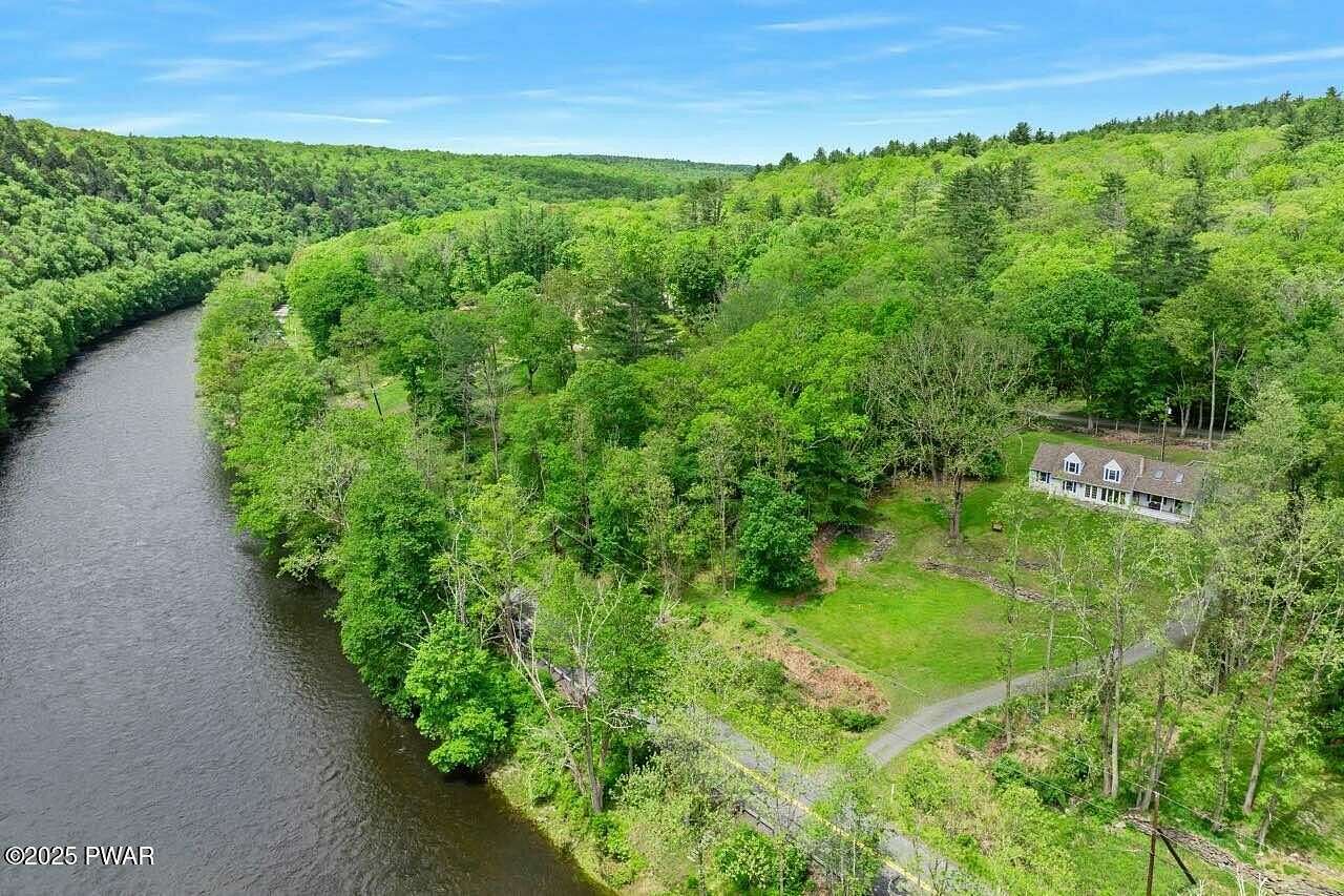 1.63 Acres of Residential Land with Home for Sale in Hawley, Pennsylvania