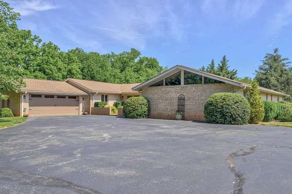 16.5 Acres of Land with Home for Sale in Wirtz, Virginia