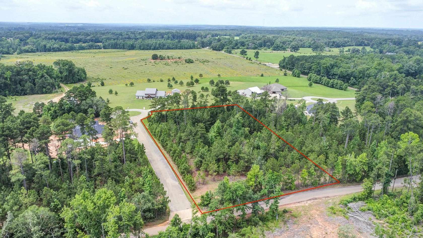 3 Acres of Residential Land for Sale in Henderson, Texas