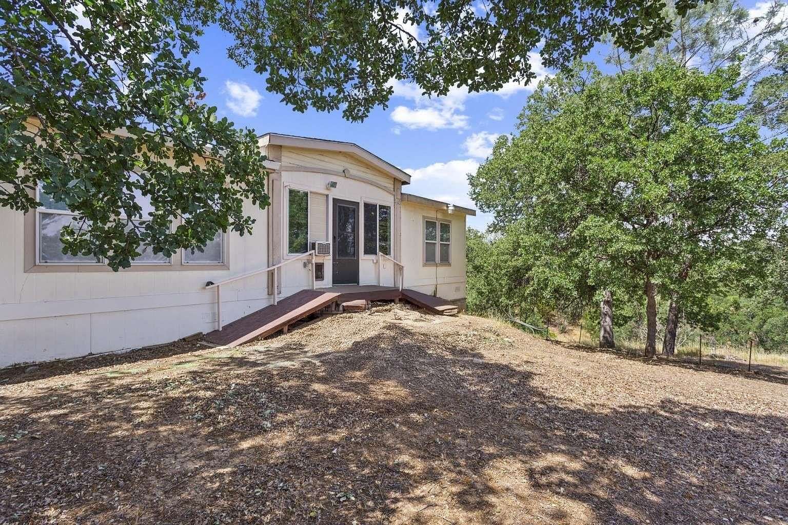 1.87 Acres of Residential Land with Home for Sale in Corning, California