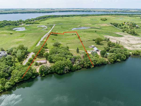 10 Acres of Improved Land for Sale in Spirit Lake, Iowa