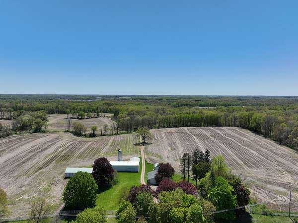112 Acres of Improved Land for Sale in Albion, Michigan