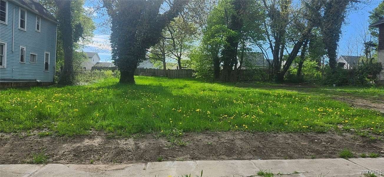 0.1 Acres of Land for Sale in Buffalo, New York