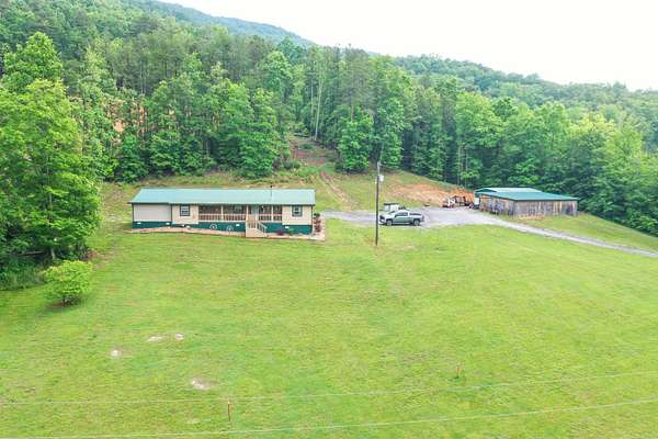 1.74 Acres of Residential Land with Home for Sale in Rutledge, Tennessee
