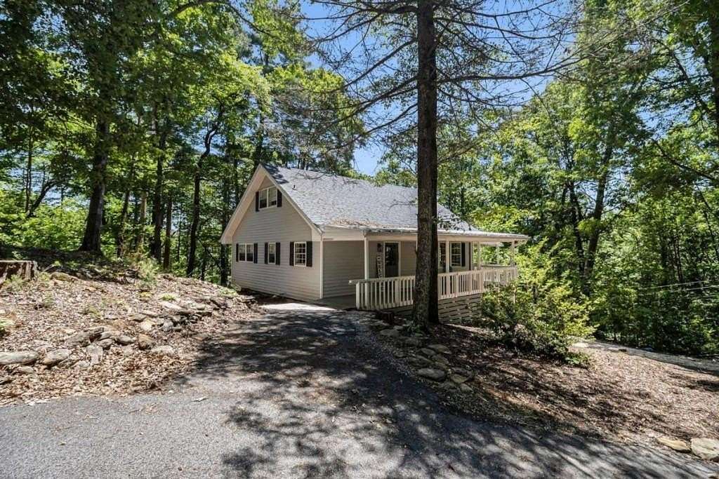 1.58 Acres of Residential Land with Home for Sale in Cleveland, Georgia