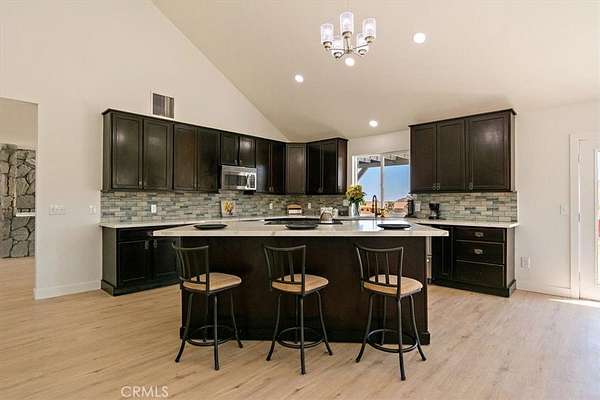 1.55 Acres of Residential Land with Home for Sale in Yucca Valley, California