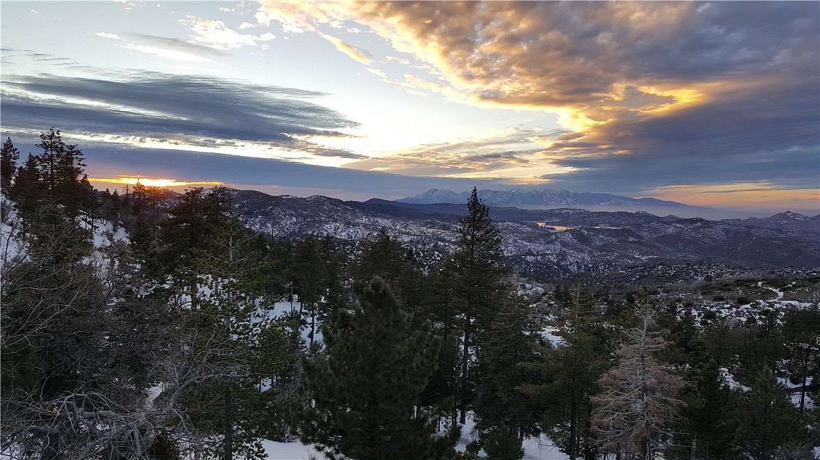 5 Acres of Land with Home for Sale in Green Valley Lake, California