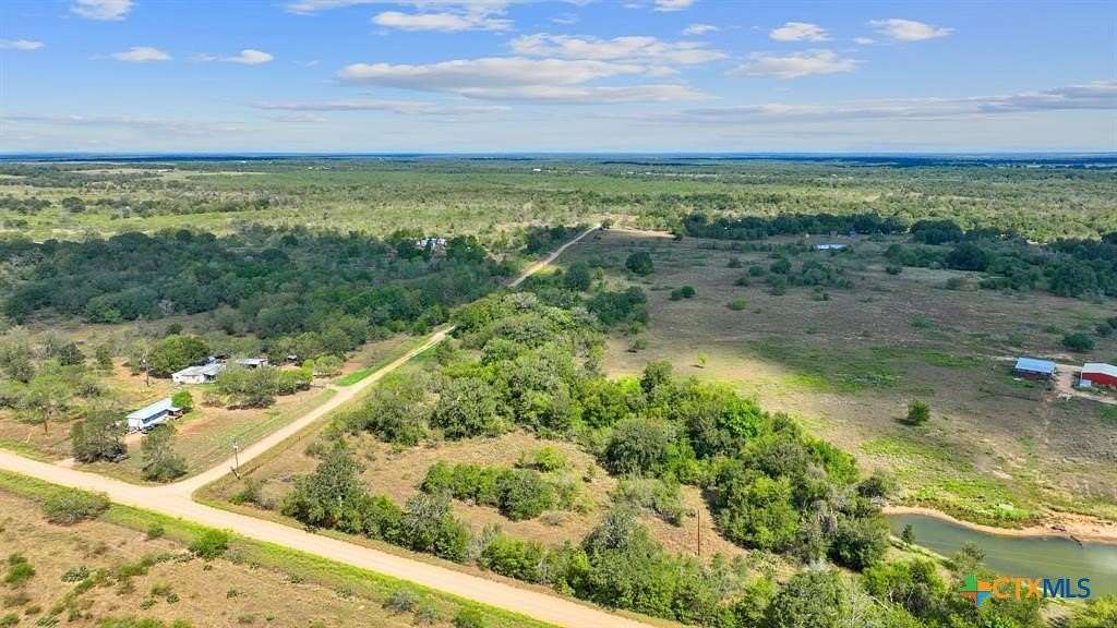 2 Acres of Improved Residential Land for Sale in Waelder, Texas
