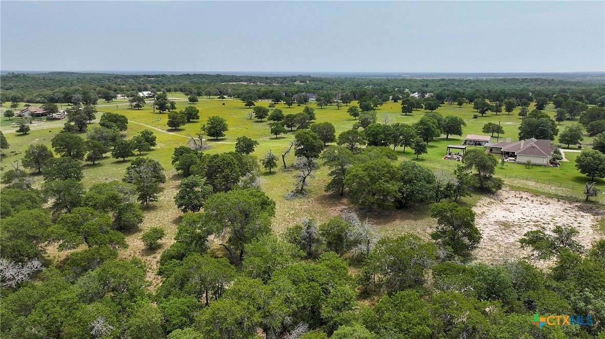 5 Acres of Residential Land for Sale in Luling, Texas