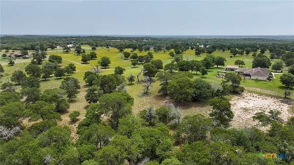 5 Acres of Residential Land for Sale in Luling, Texas